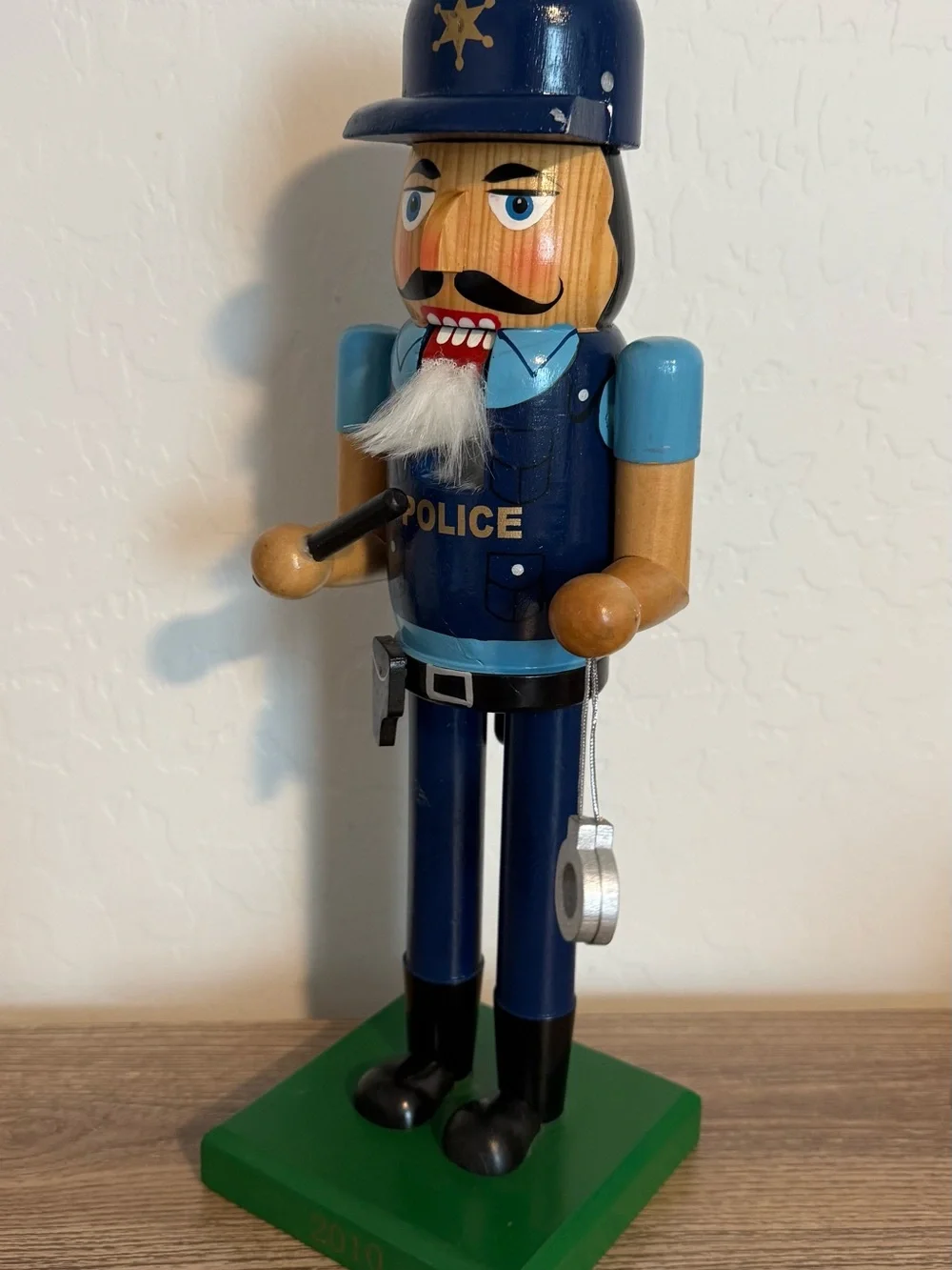 Limited Edition Police Nutcracker 2010 26/10650 Christmas Handcuffs 14” Target
